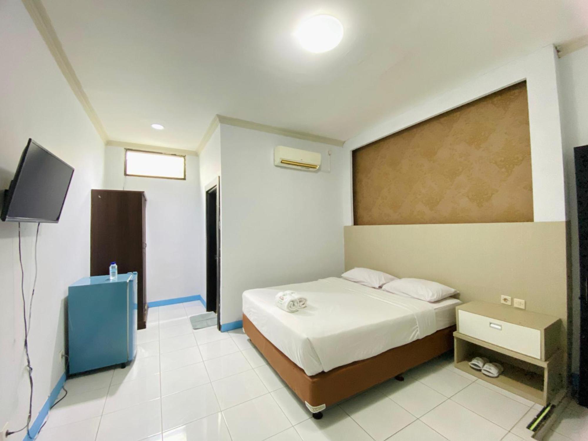 Allisa Resort Hotel Anyer Ngoại thất bức ảnh