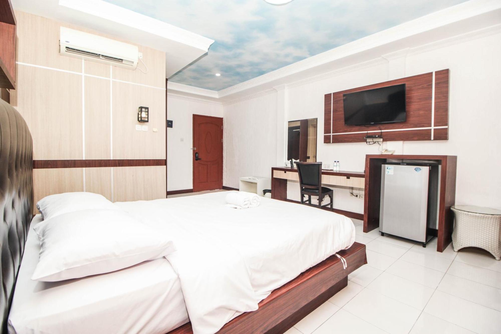 Allisa Resort Hotel Anyer Ngoại thất bức ảnh