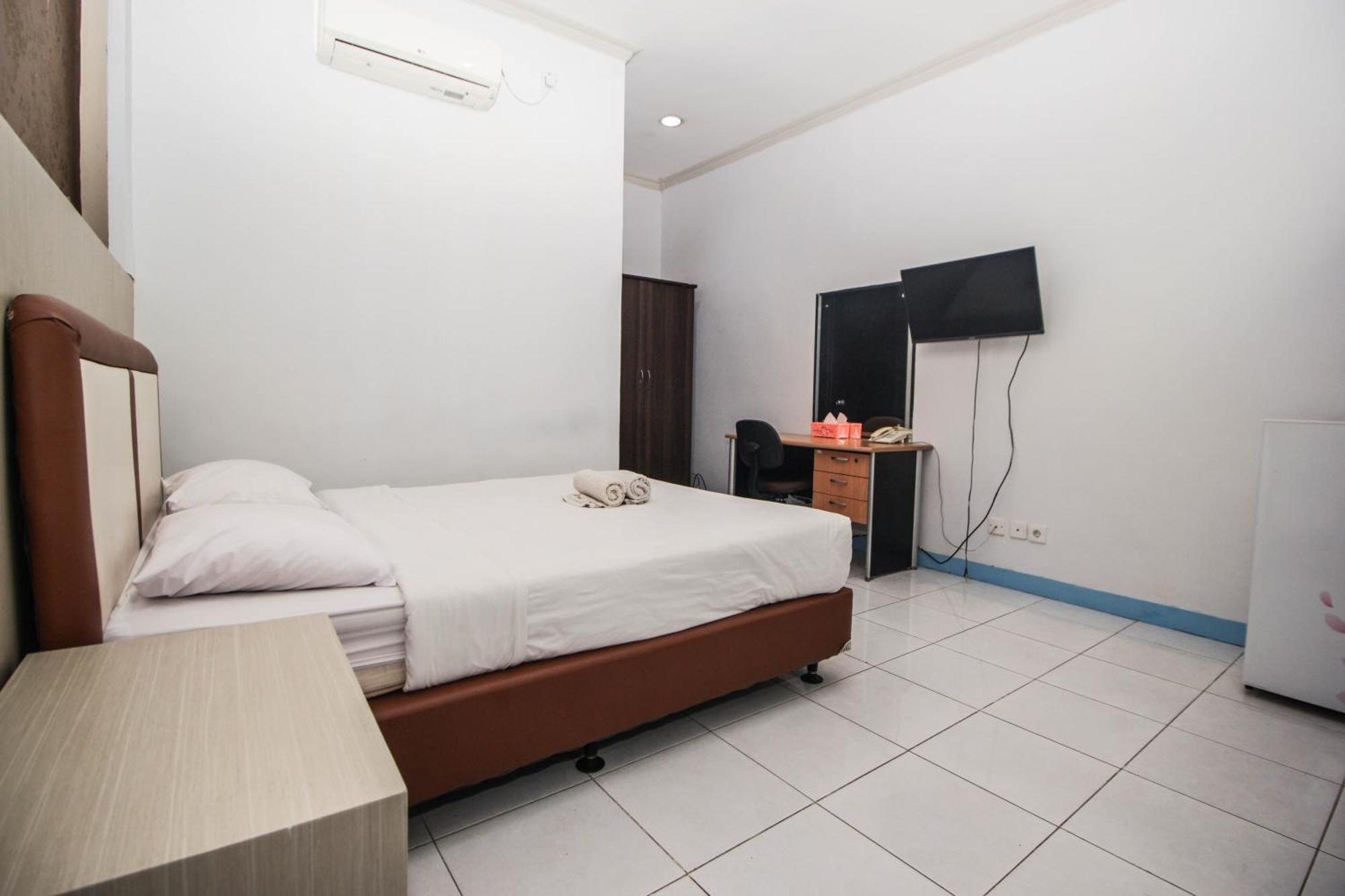 Allisa Resort Hotel Anyer Ngoại thất bức ảnh